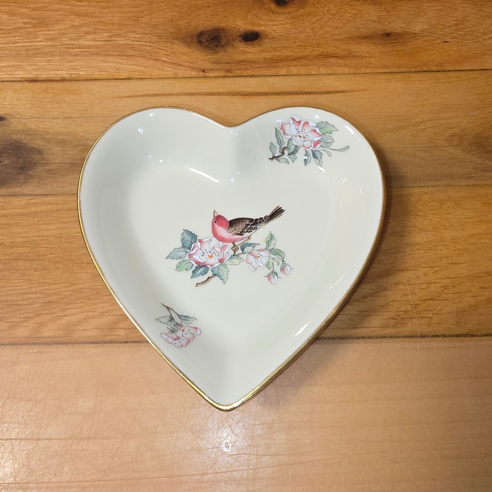 Lenox Serenade Heart Shaped Trinket Dish Bird Floral 24K Gold Trim Made in USA
